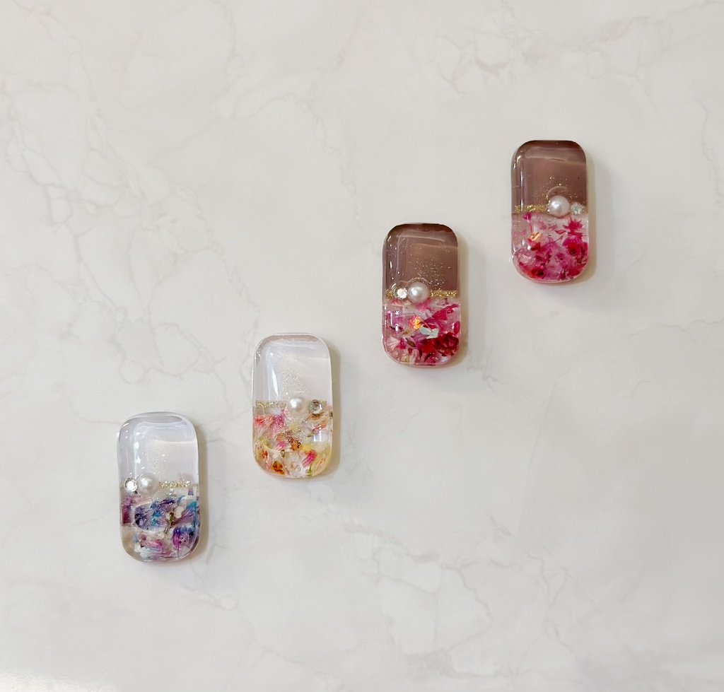 1粒チョコレートの耳飾り