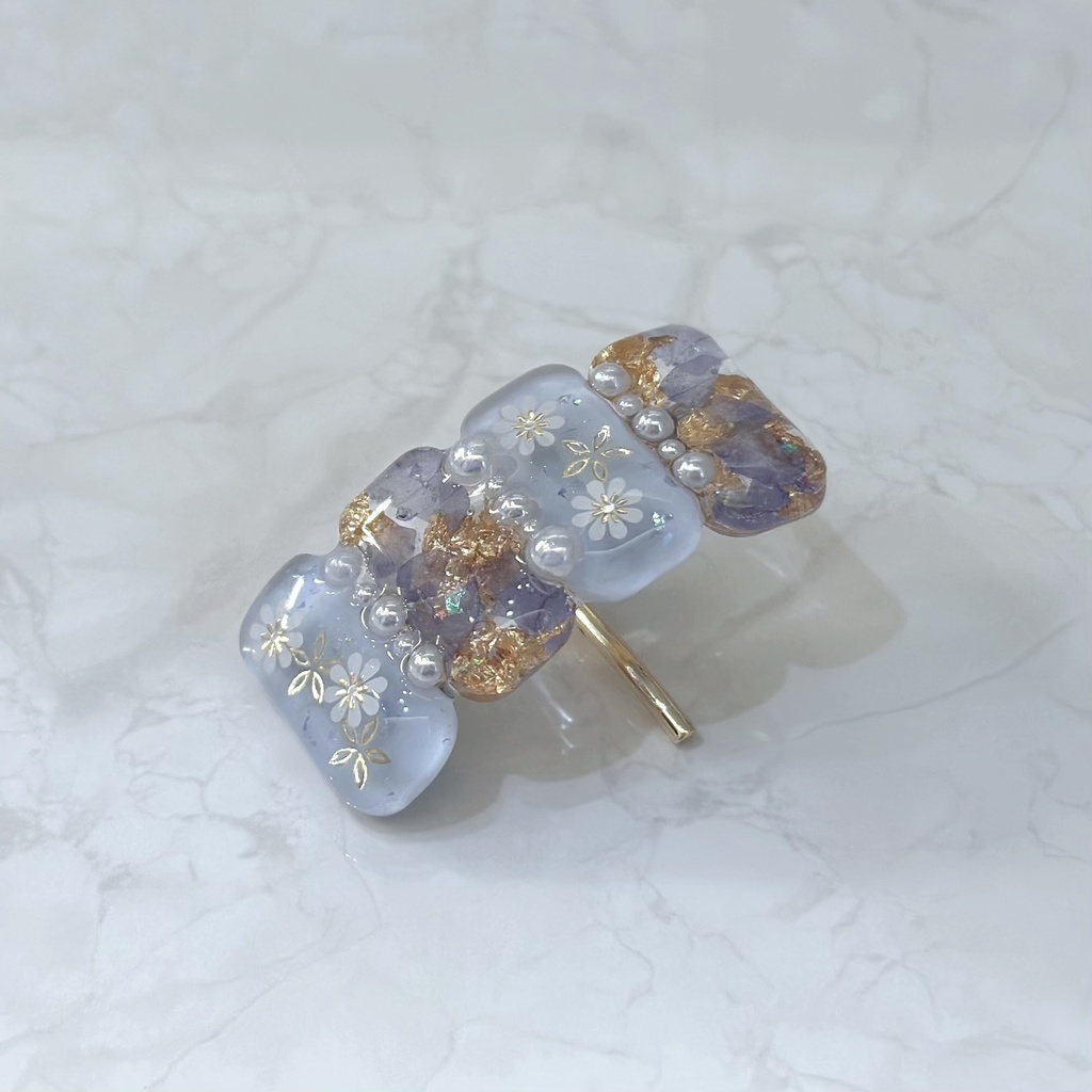 パステルブルーのお花のポニーフック