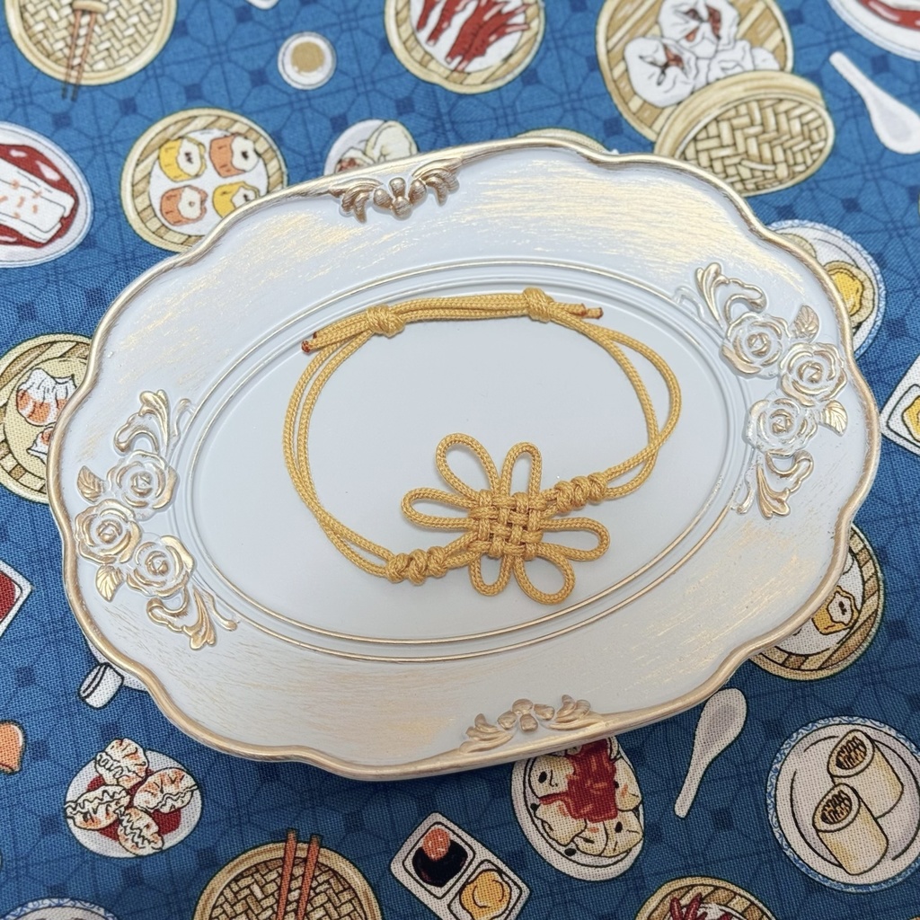 シュウイメージの中華結びブレスレット