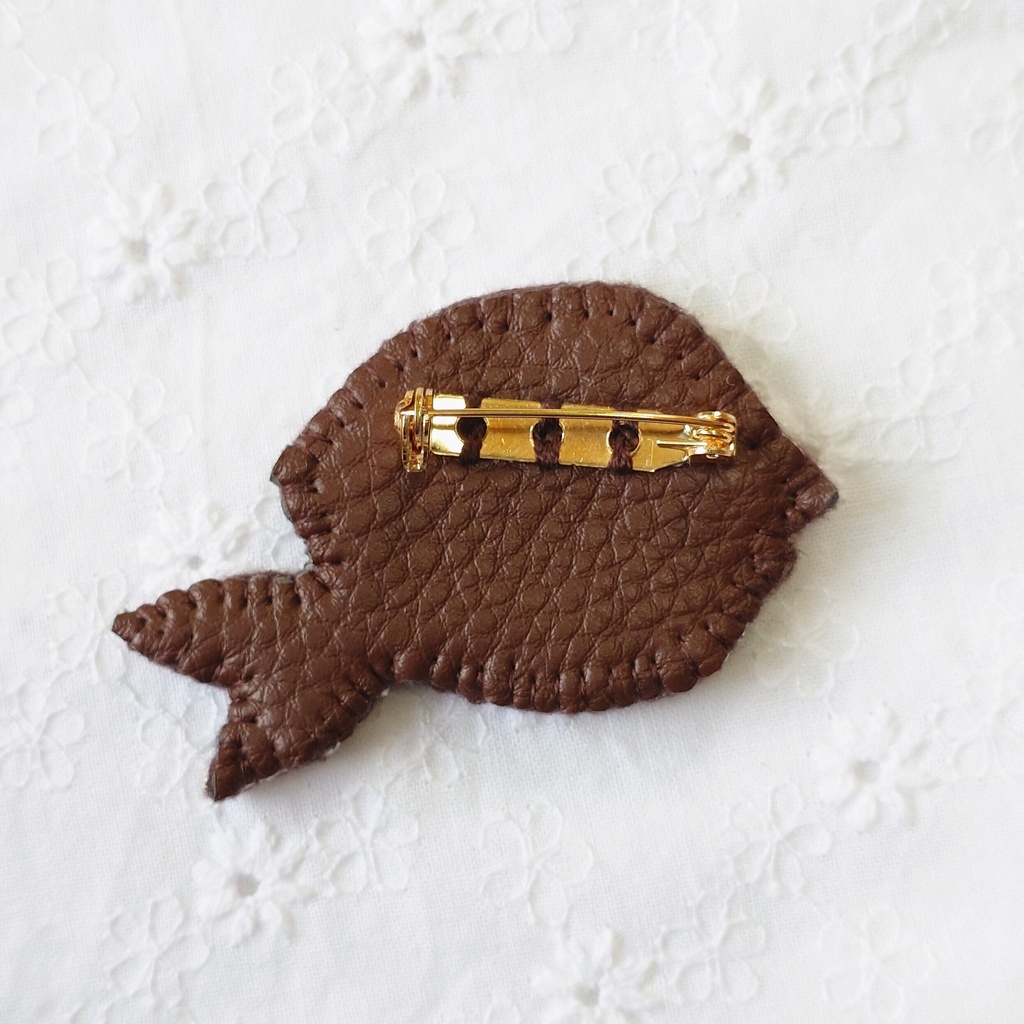 雑渡刺繍バッジ