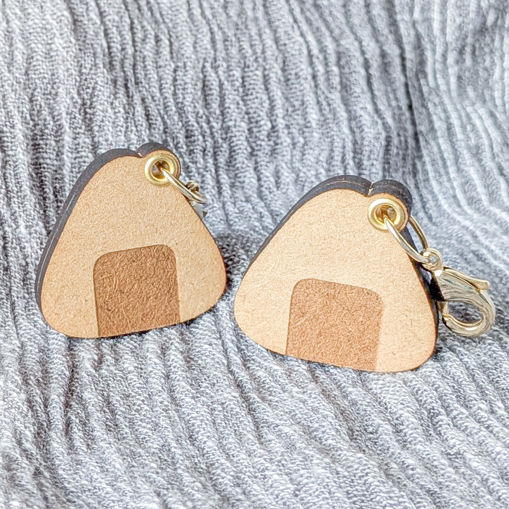 【ぬいのためのお守り】迷子札・おにぎり【スライド式】