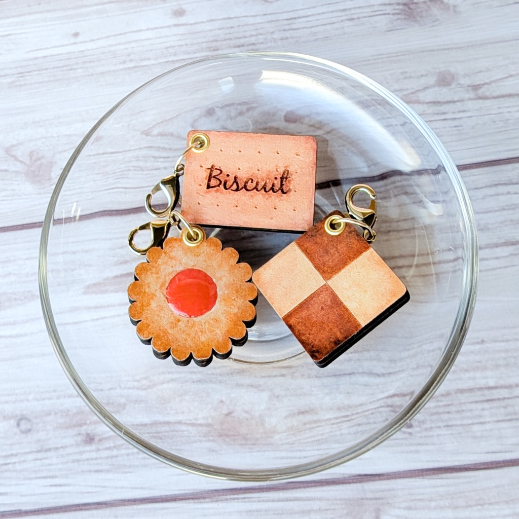 【ぬいのためのお守り】迷子札*ビスケット【スライド式】