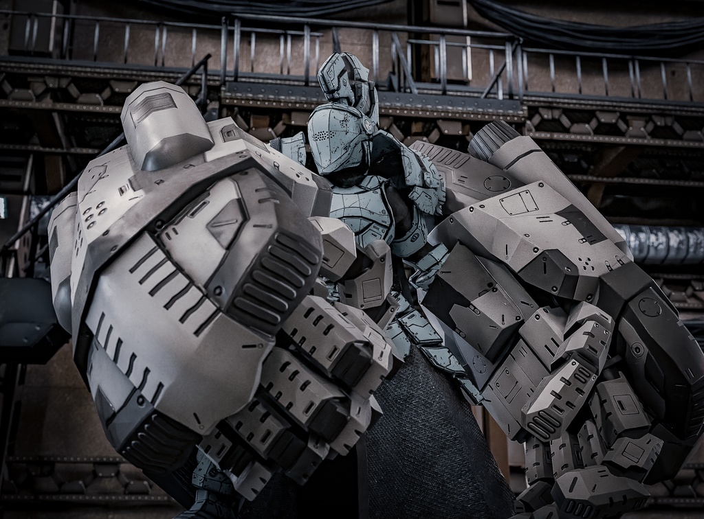 ヒュージアーム