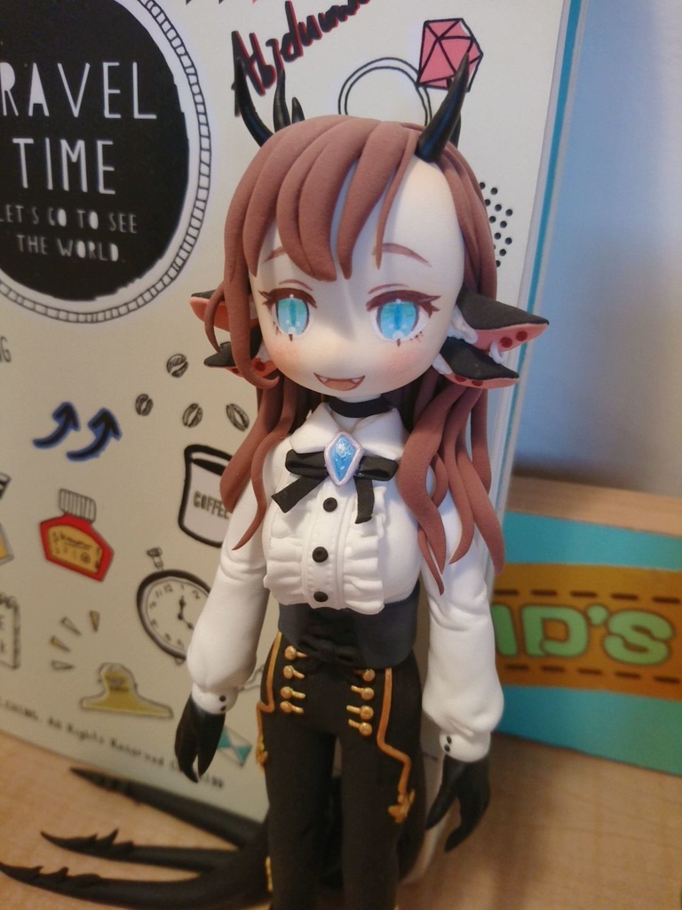 今依頼受け付けていません・紙粘土のフィギュア