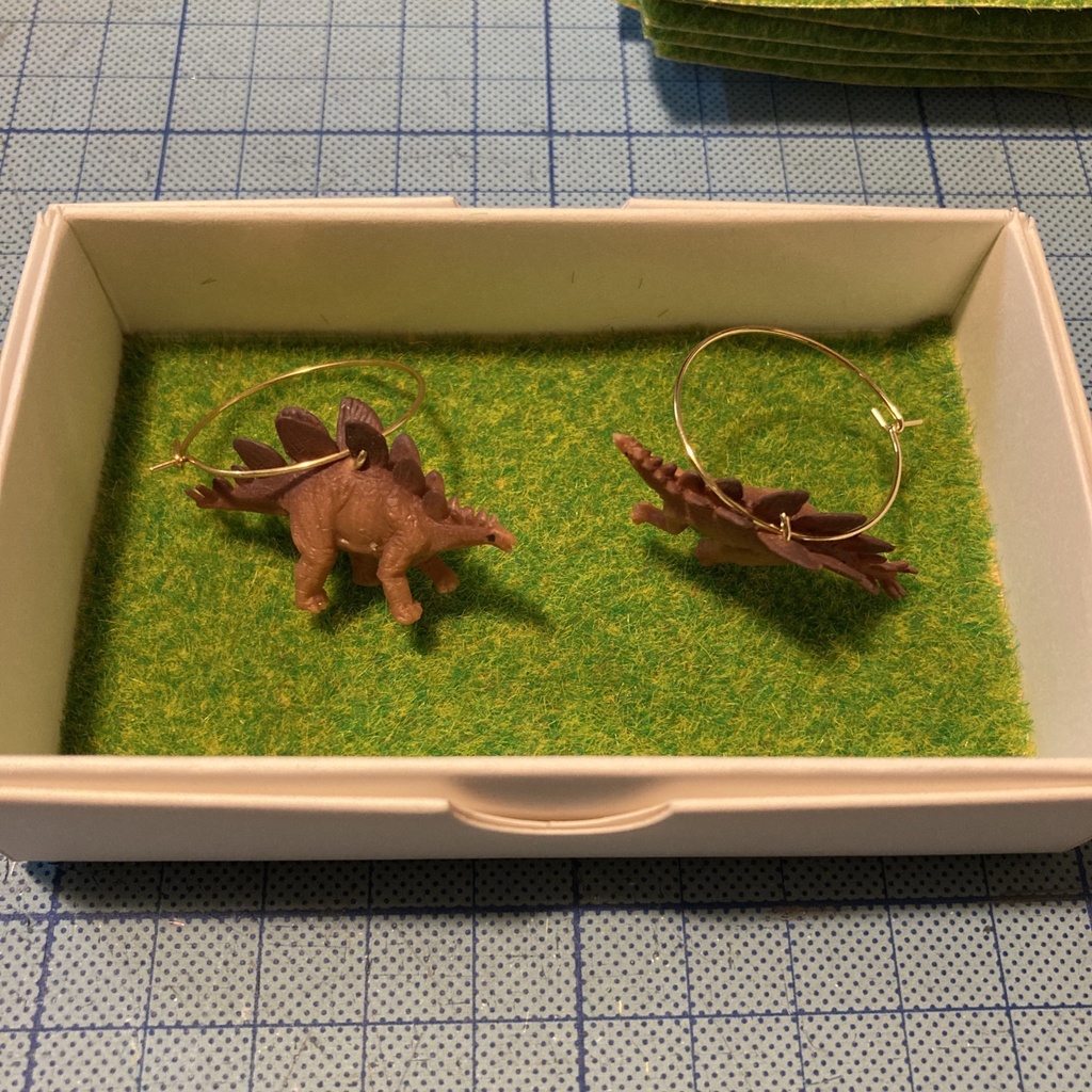 ディメトロドンピアス