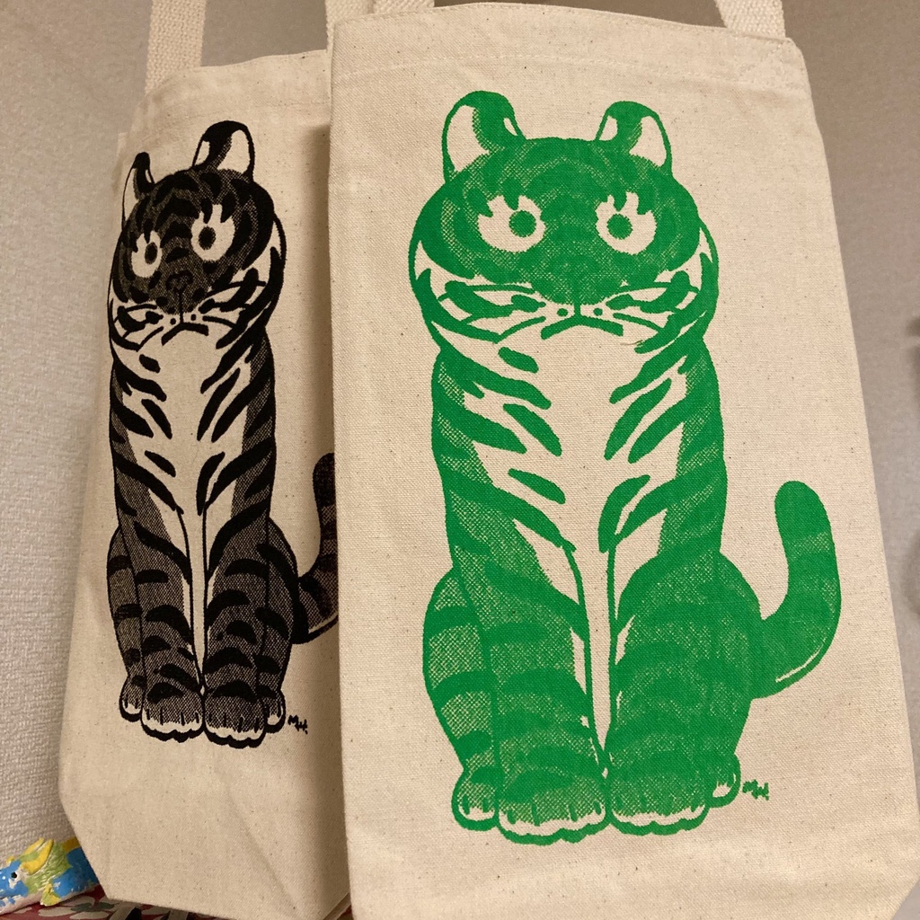 ボトルトートバッグ