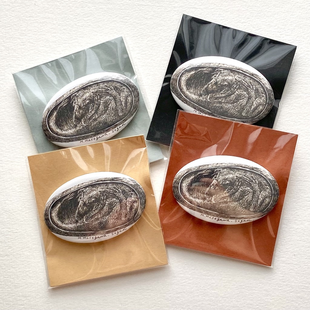 エンブリオ楕円缶バッジ