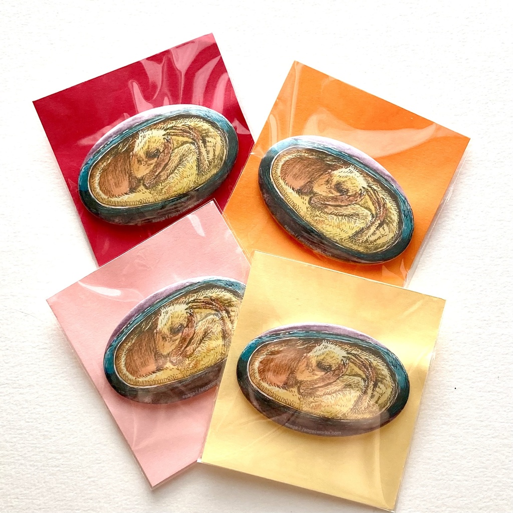 エンブリオ楕円缶バッジ