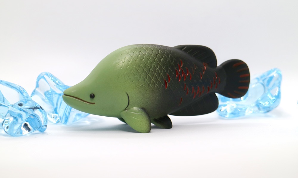 フィギュア　ピラルク
