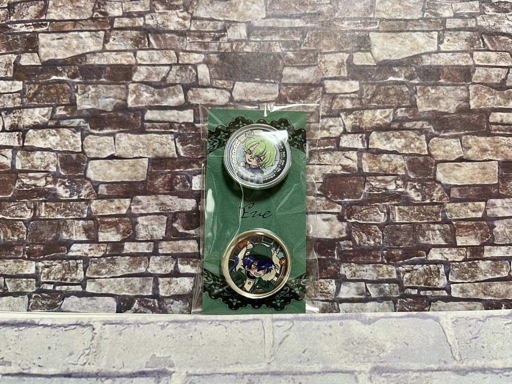 楽園ピンバッジ