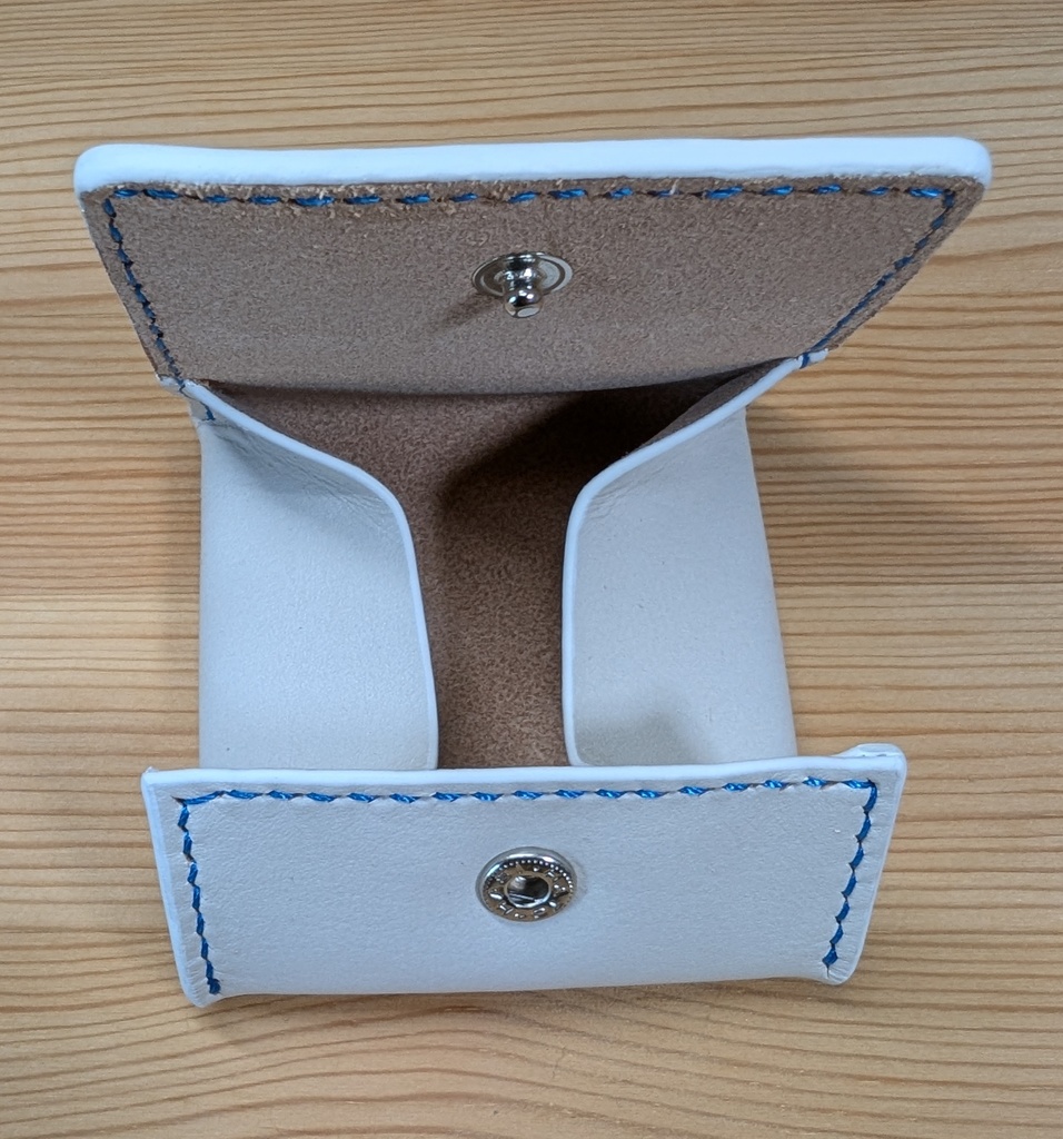 【非公式】推しの押し印入り本革コインケース(白上フブキ)ver.2