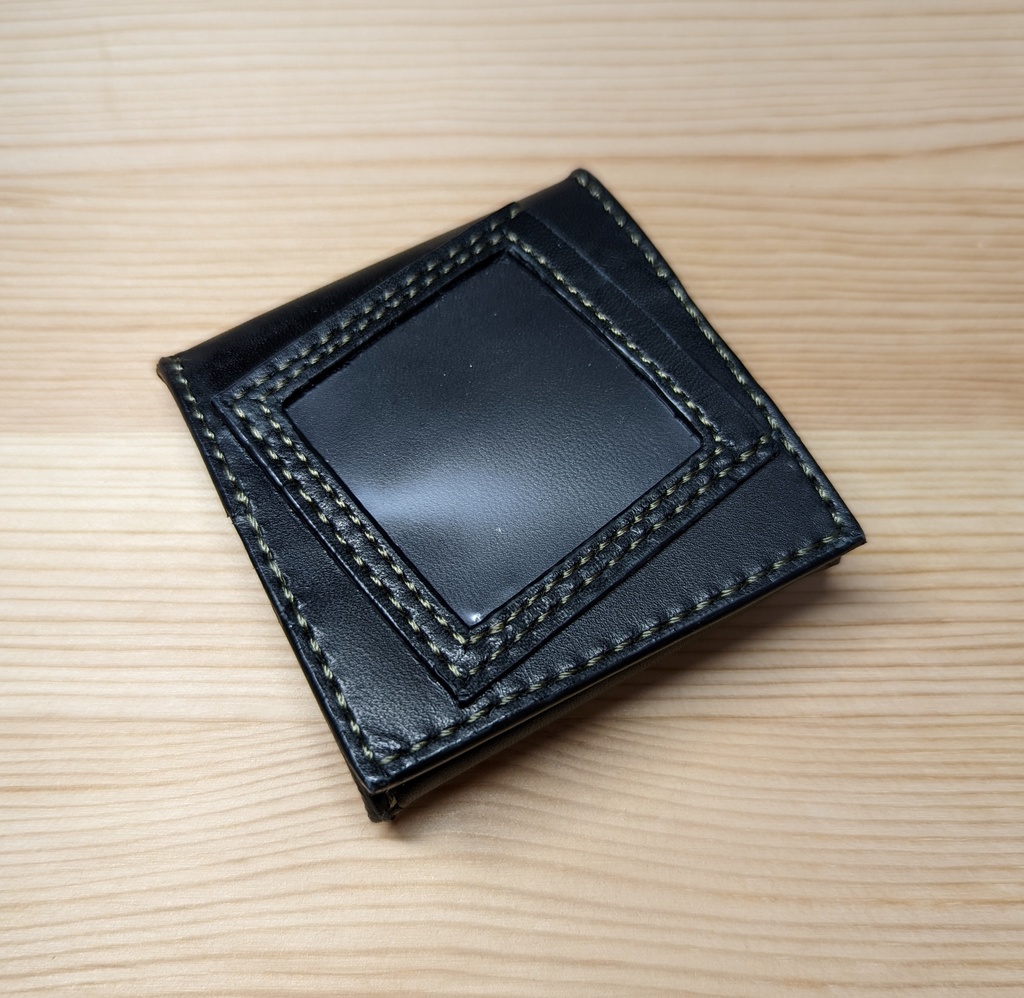 推し活本革コインケース