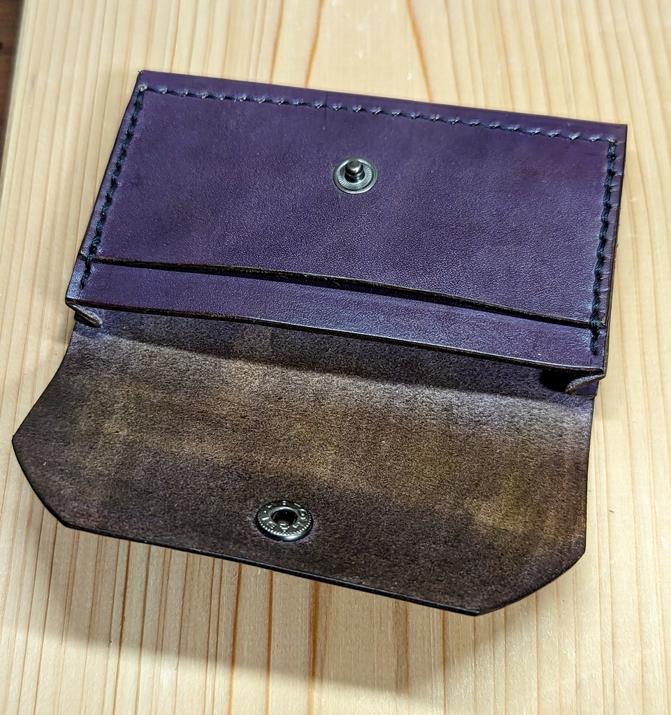 【非公式】推しの押し印入り本革名刺入れ(猫又おかゆ)