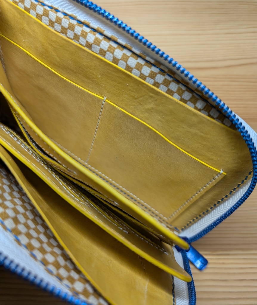 【非公式】白上フブキ推しL字ファスナー財布 おるやんけ押印付き