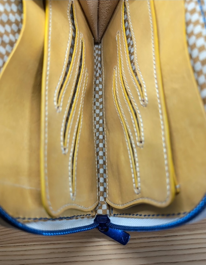 【非公式】白上フブキ推しL字ファスナー財布 おるやんけ押印付き