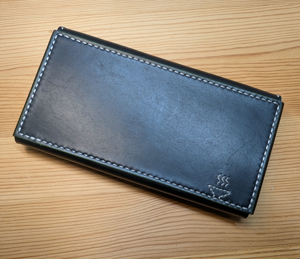 【非公式】推しの押印付き本革コンパクト長財布(獅白ぼたんver))