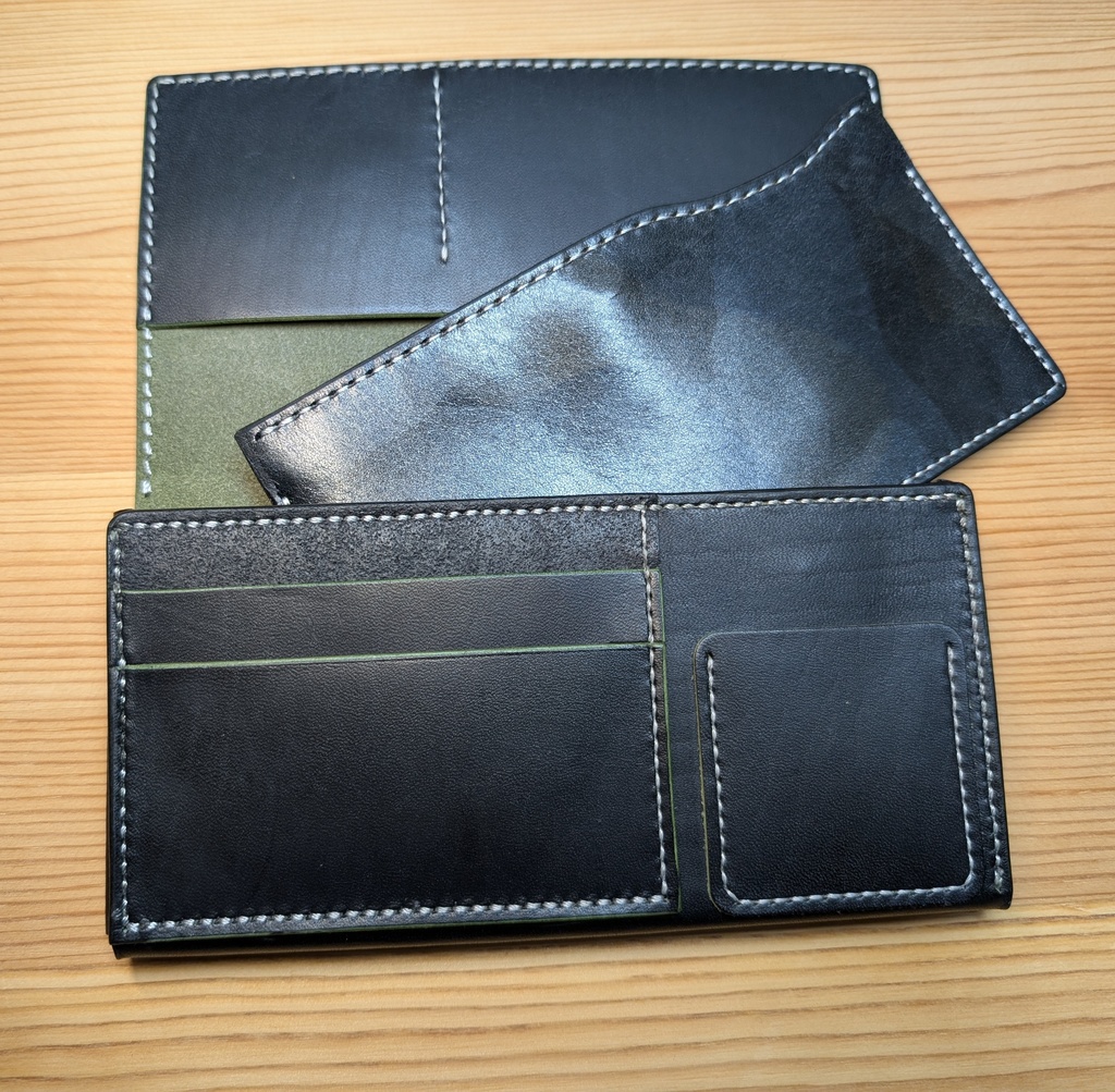 【非公式】推しの押印入り本革コンパクト長財布(獅白ぼたんver)シルバータイプ