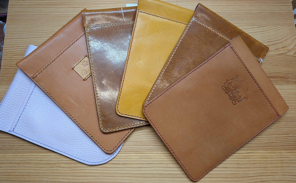 年末感謝セール　本革ベルトポケット