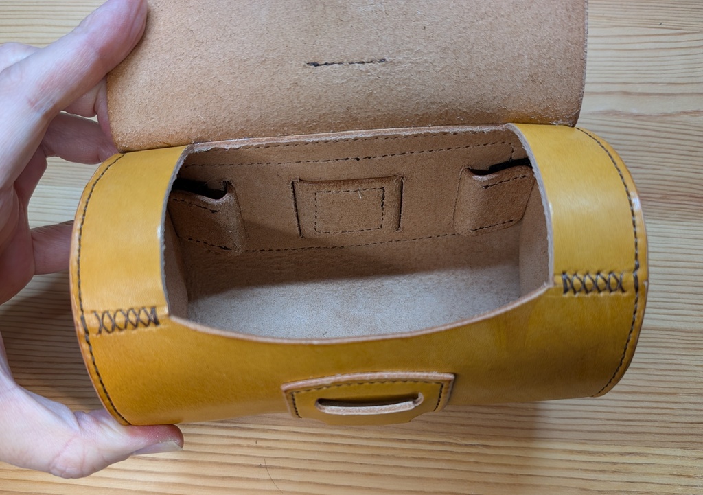 年末感謝セール 本革サドルバック