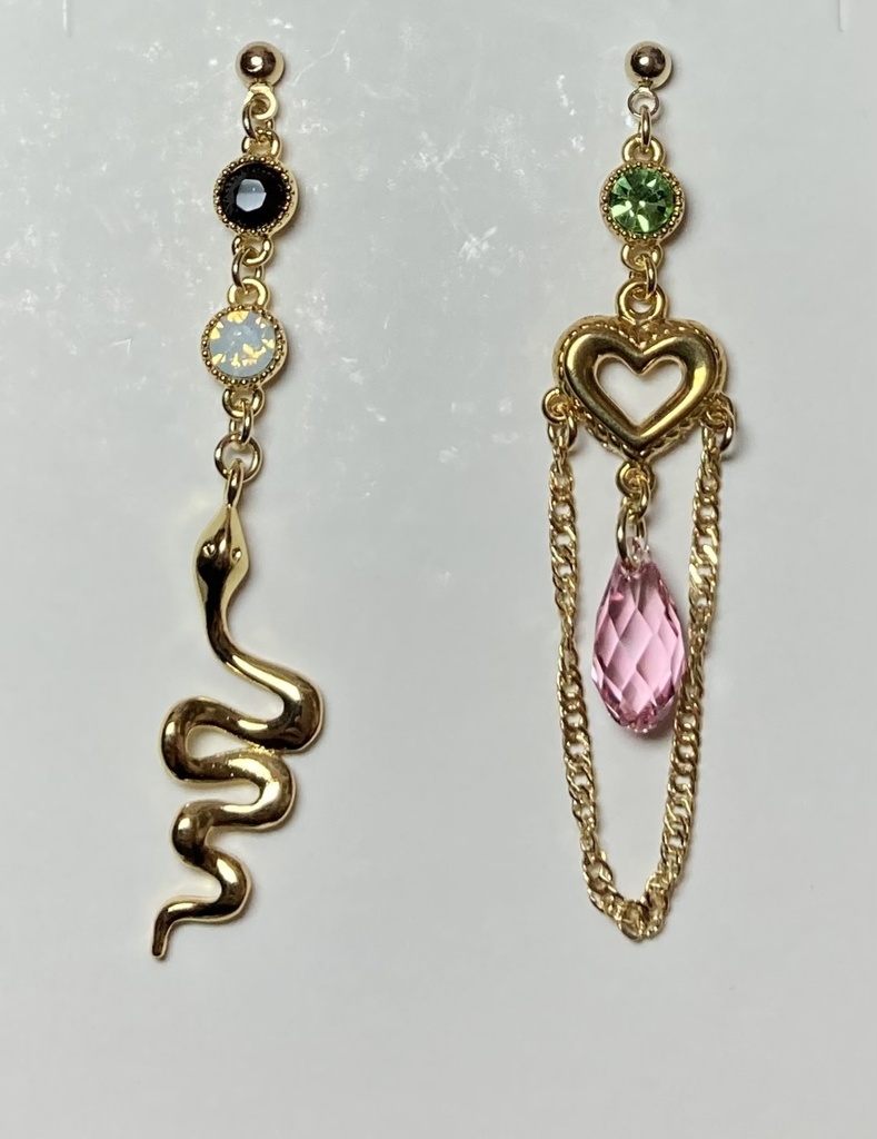 蛇恋アシンメトリー　ハート金色ver.