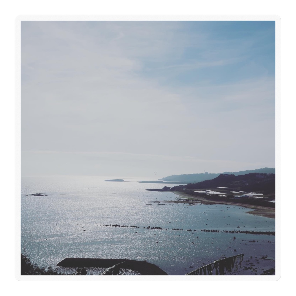 沖縄の海辺 ステッカー