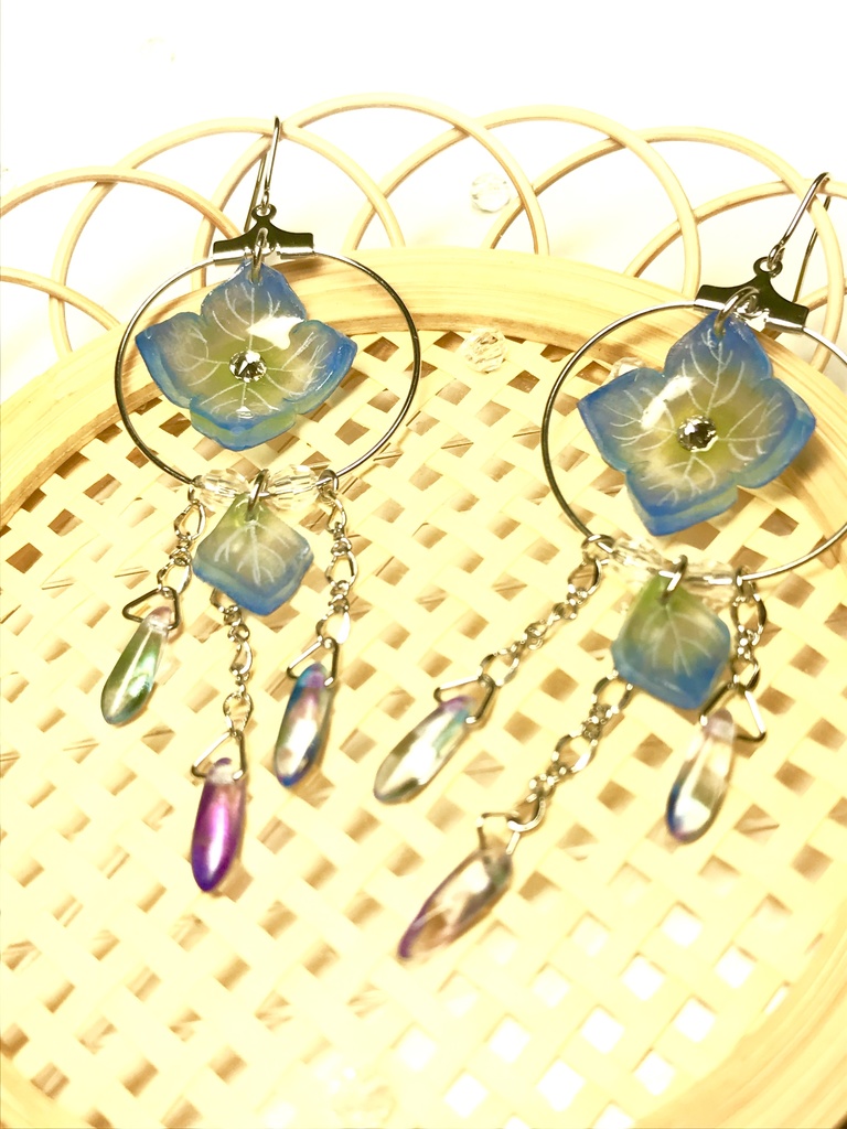 毒薬の国*イメージピアス