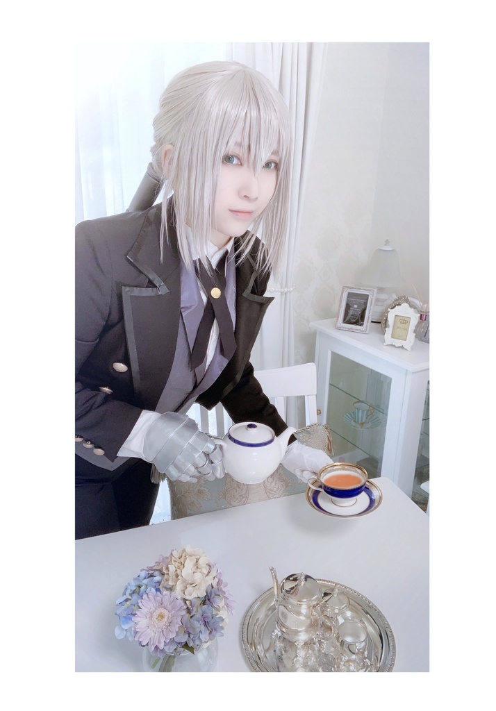 FGO 　Zeeny Lights 2 × ベディヴィエールコラボイヤホン FGO Zeeny Lights 2 × ベディヴィエールコラボイヤホン FGO Zeeny【FGO