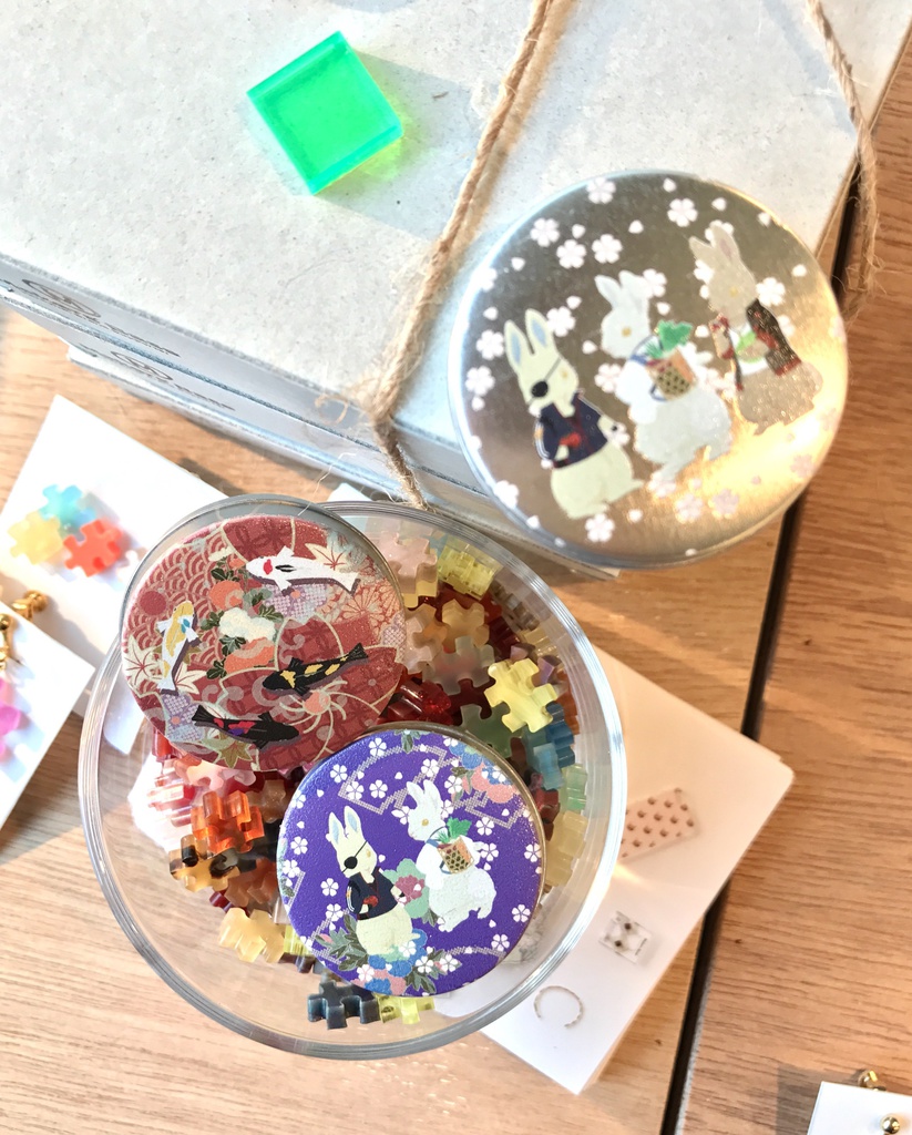 メンタム缶(伊達うさぎ、伊達鯉)
