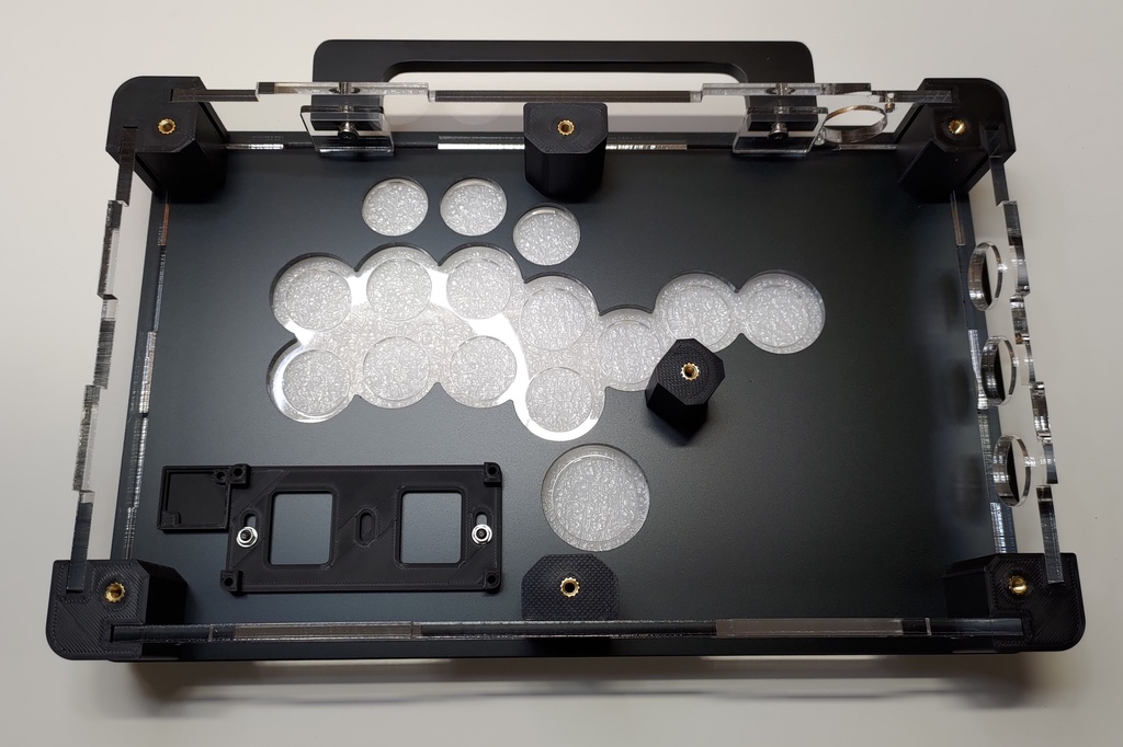 受注生産コンパクトレバーレスケース(中サイズ)マウンター付き