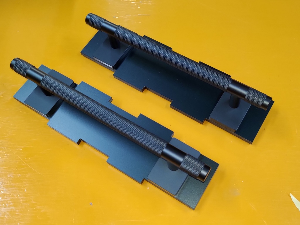 中型ケース用取っ手