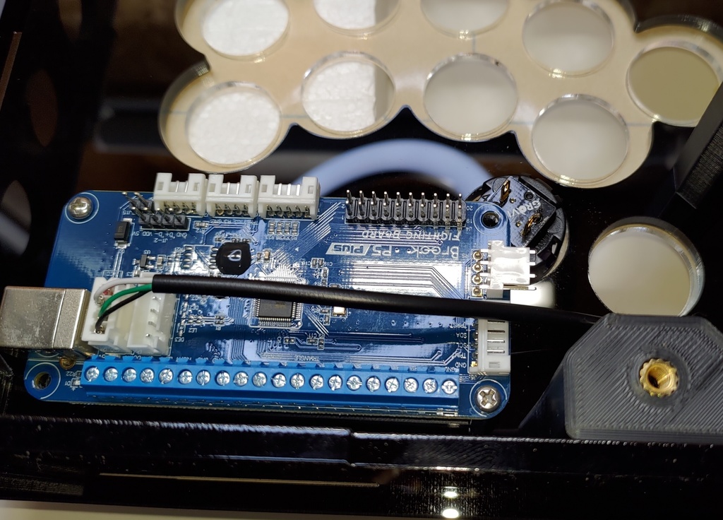 即納中型オール24mmボタン仕様コンパクトアケコンケースタイプ2高さ45mm ストッパー式メカクシキャップ3個付き