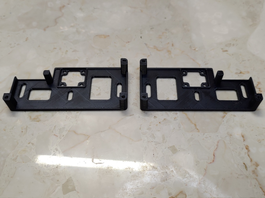 Brook FightingBoard3カ所止マウンター