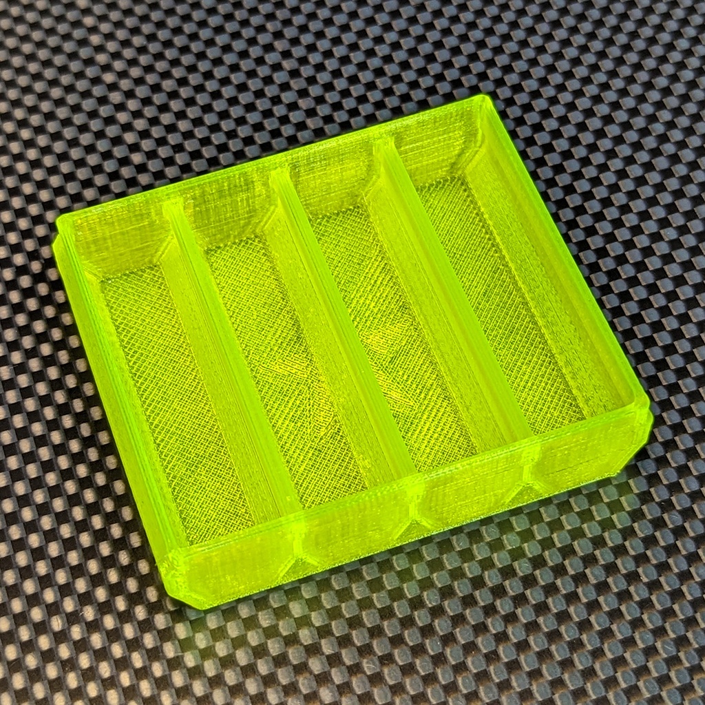 やわらか電池ケース(単三)