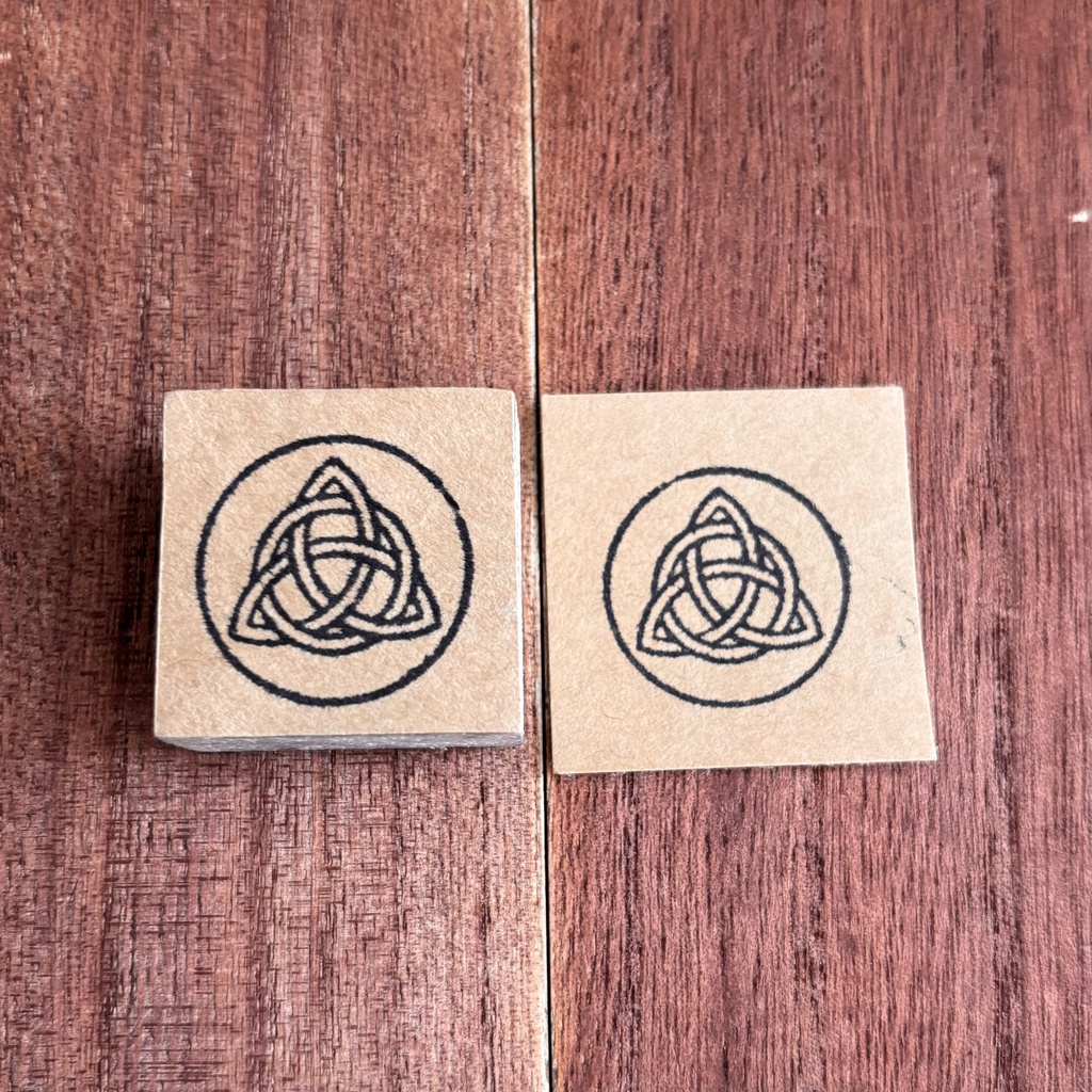 ケルトの紋様サークルトリケトラ《 Ⅰ 》【スタンプ】