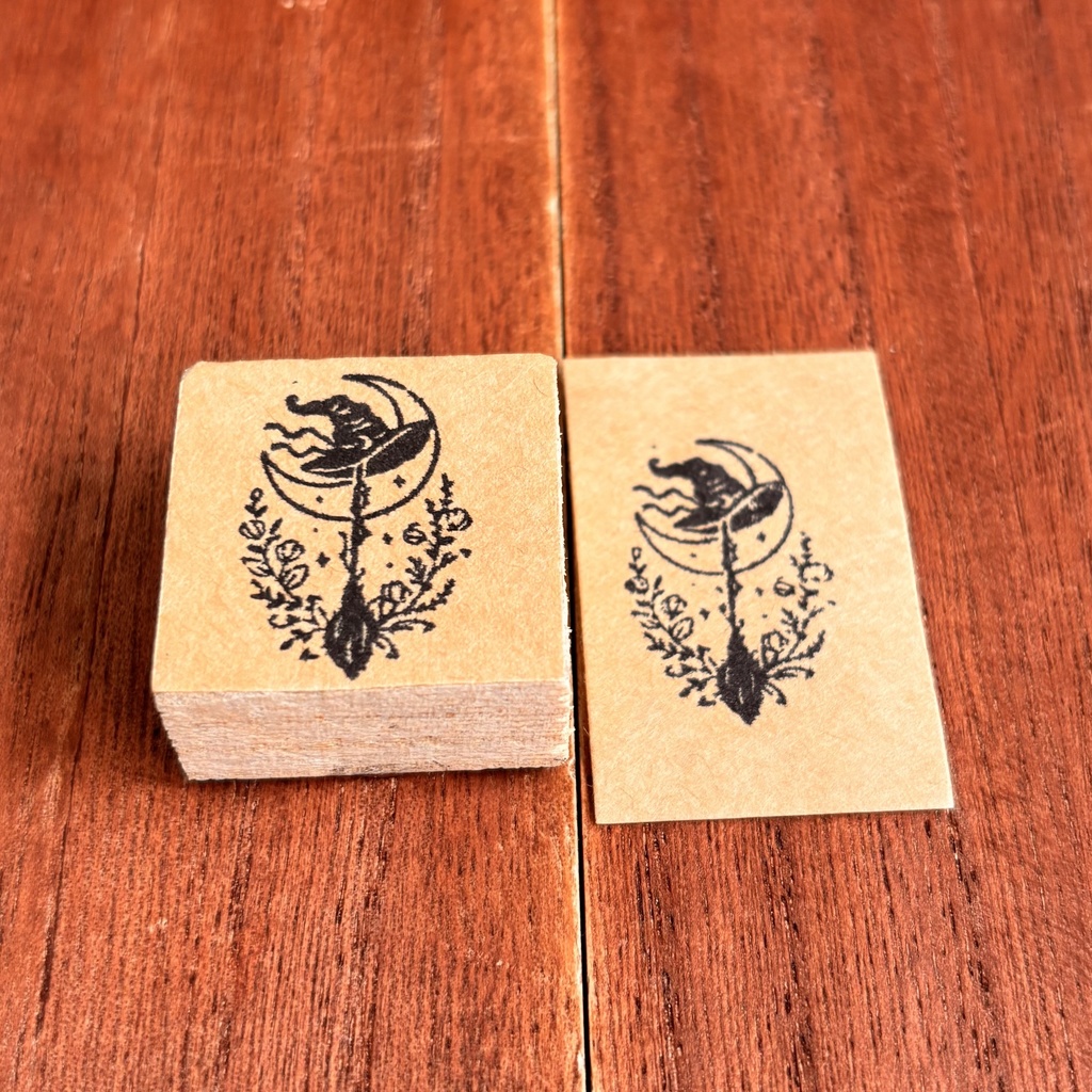 三日月の魔女の看板《シンボル》【スタンプ】