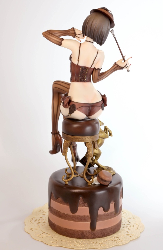 チョコレートケーキビスチェちゃん