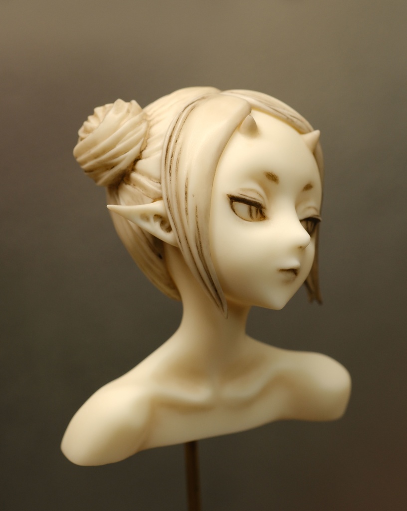 ダーキニー/ハリティー【ヤクシニー 胸像シリーズ】