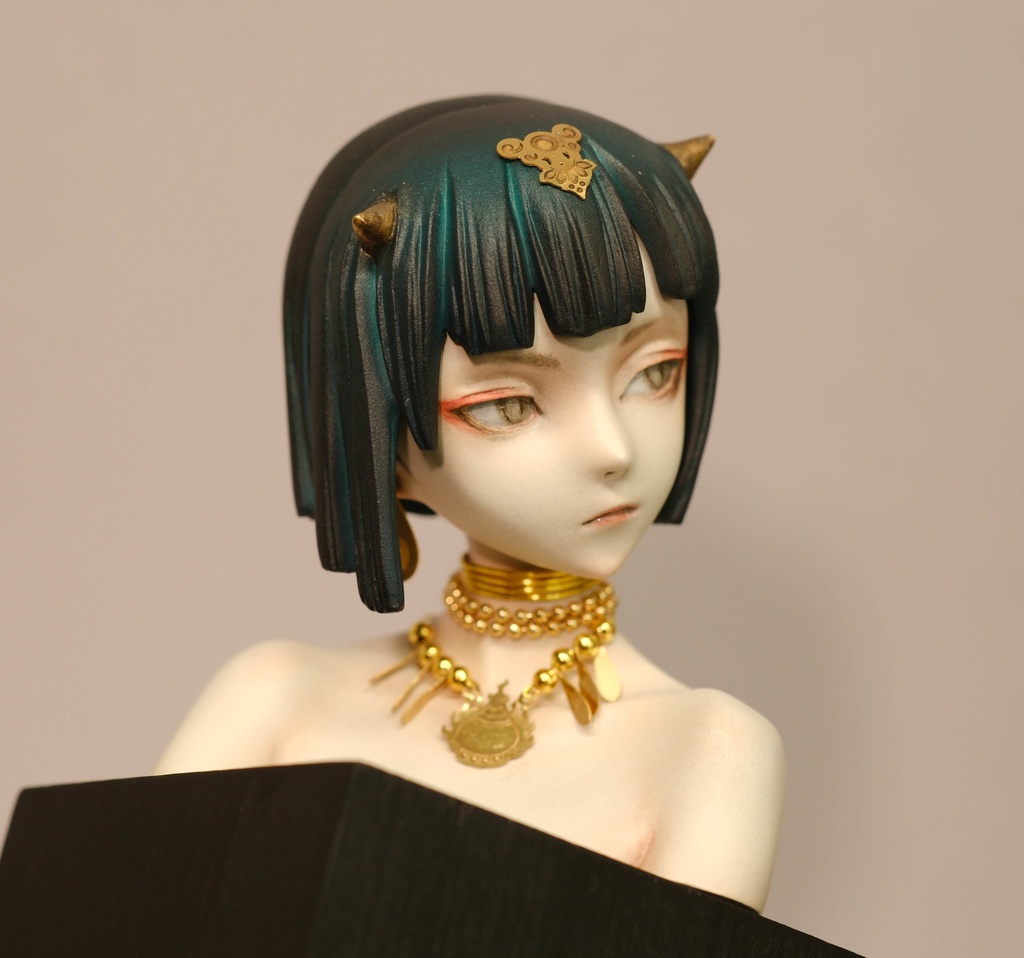 ダーキニー/ハリティー【ヤクシニー 胸像シリーズ】