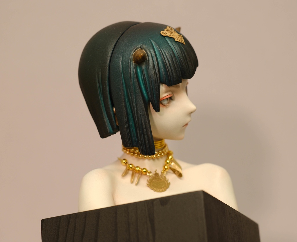 ダーキニー/ハリティー【ヤクシニー 胸像シリーズ】