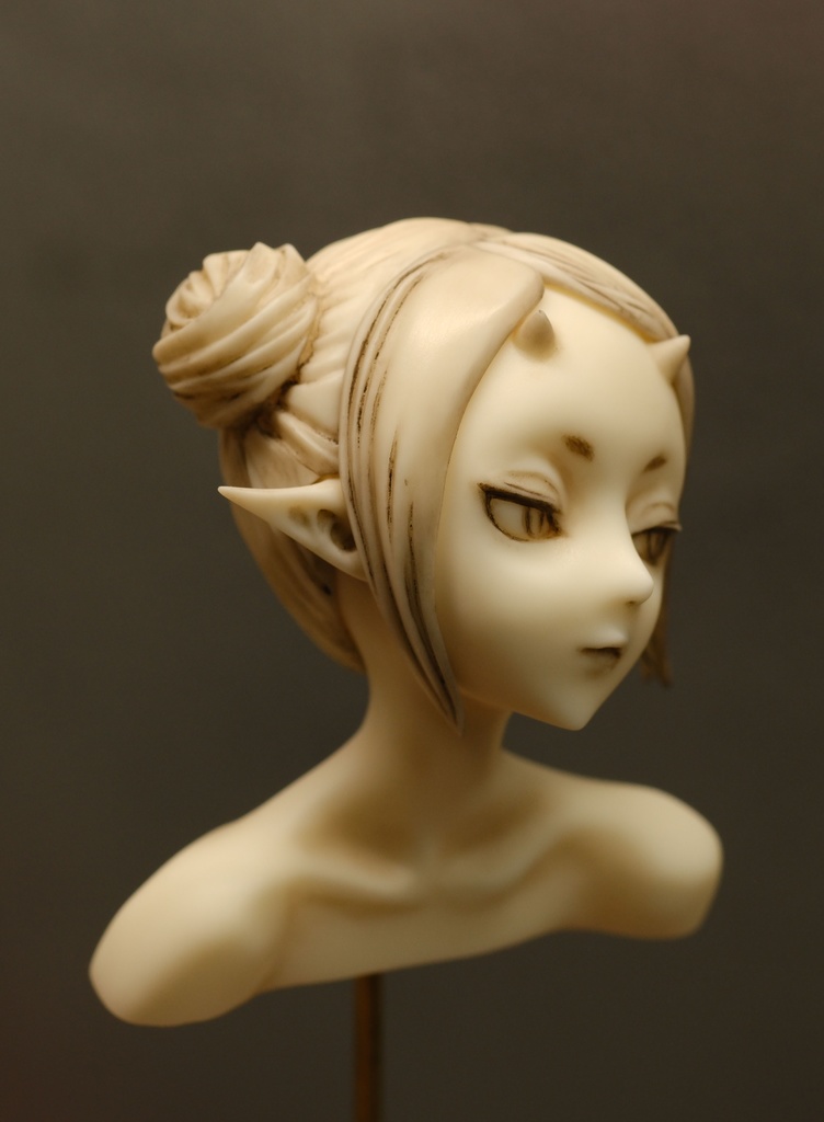 ダーキニー/ハリティー【ヤクシニー 胸像シリーズ】