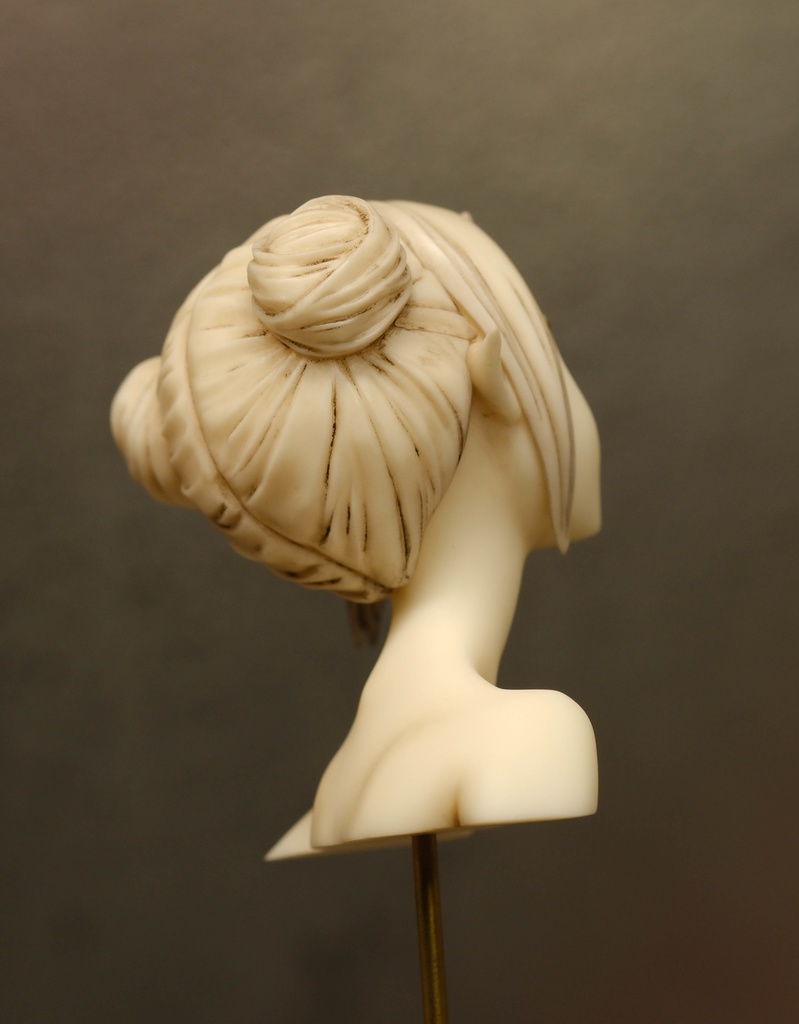 ダーキニー/ハリティー【ヤクシニー 胸像シリーズ】