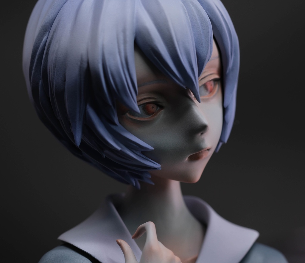 綾波レイ半身像