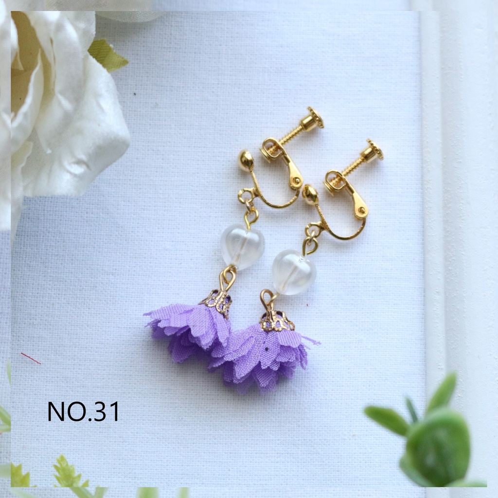 フラワータッセル ピアス・イヤリング 6色あり