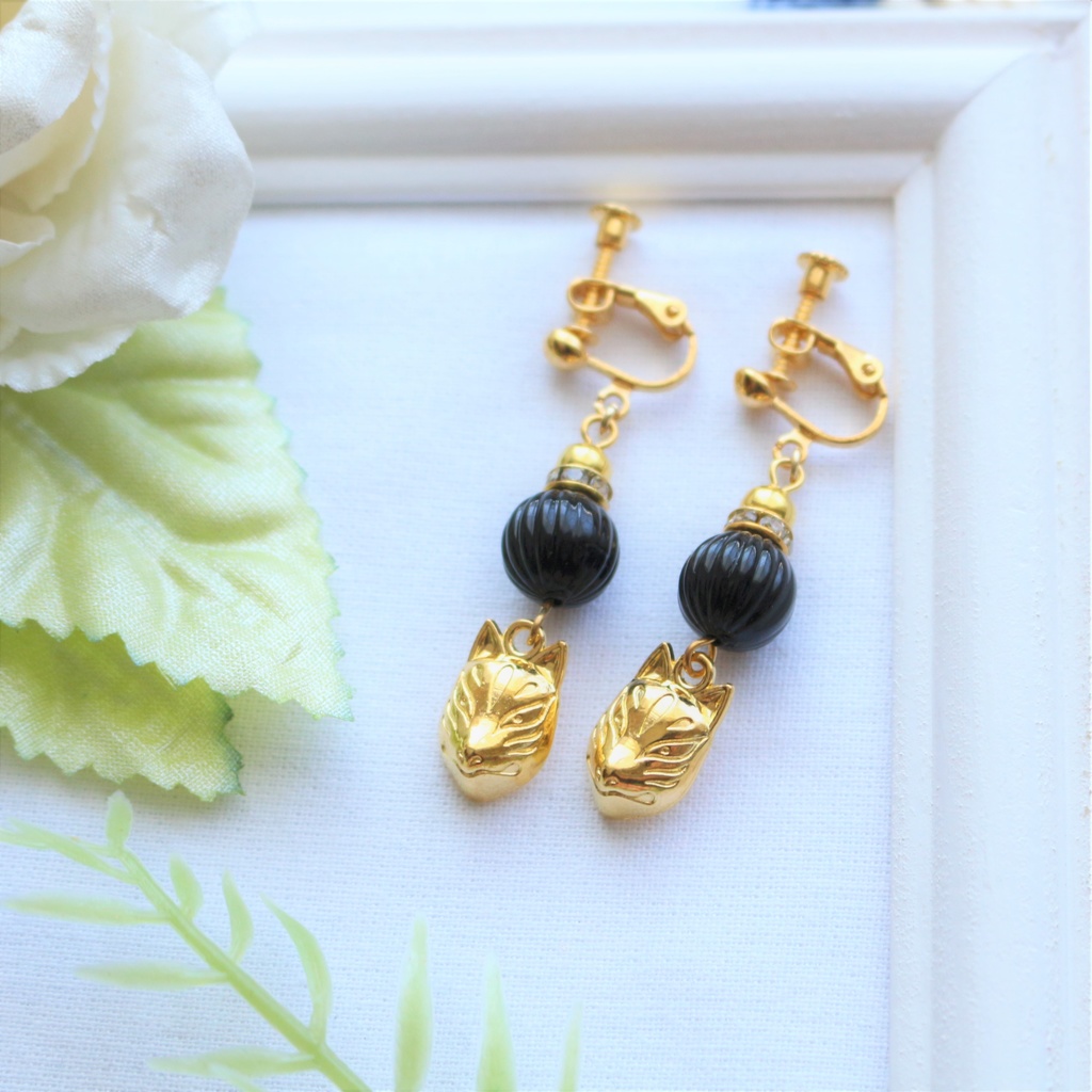 狐面　黒　イヤリング　56