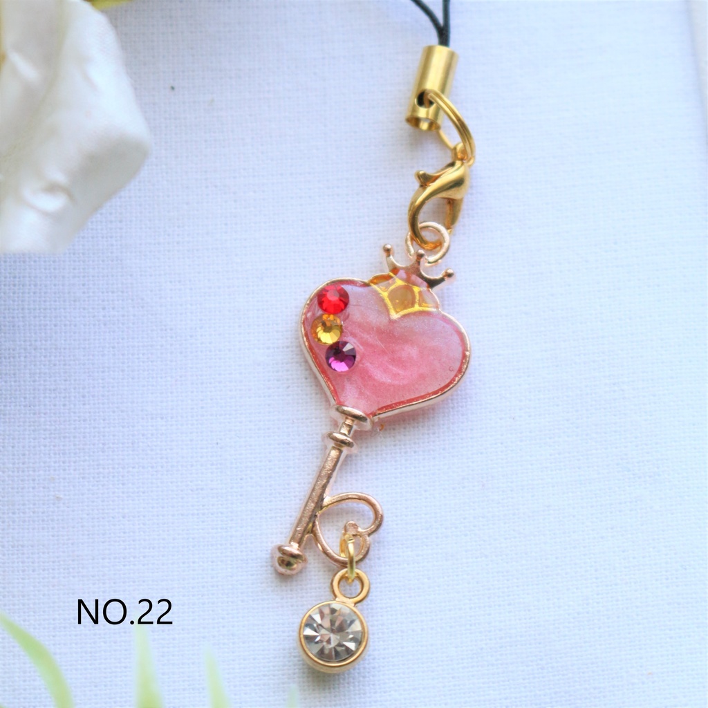 ひみつのかぎ ピンク ストラップ