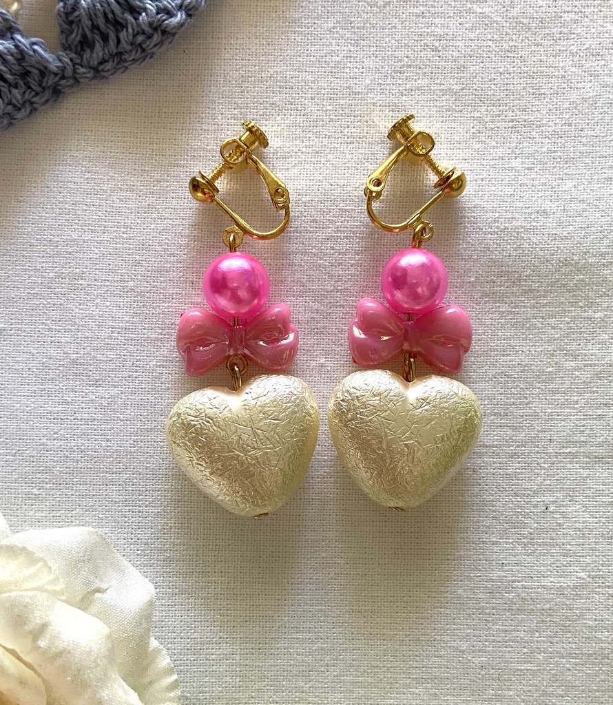 推し色 ハートイヤリング・ピアス
