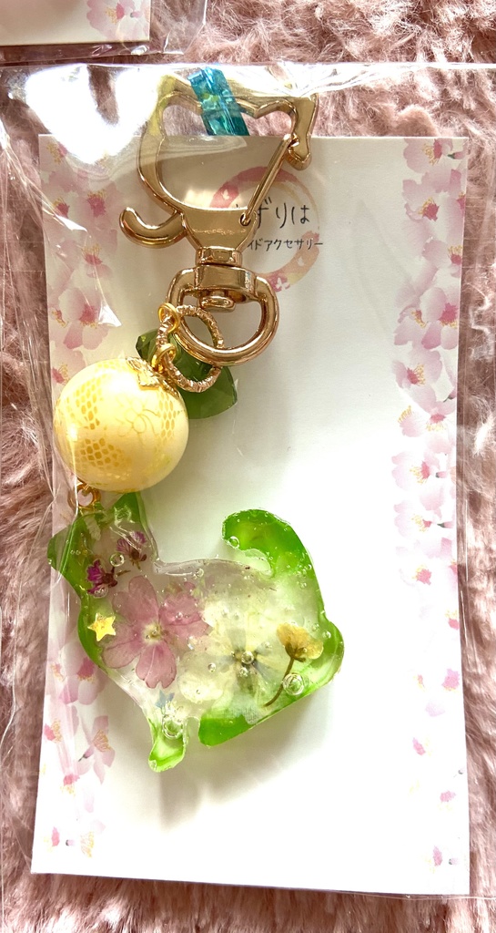 ドライフラワー・ハレノヒねこちゃんキーホルダー