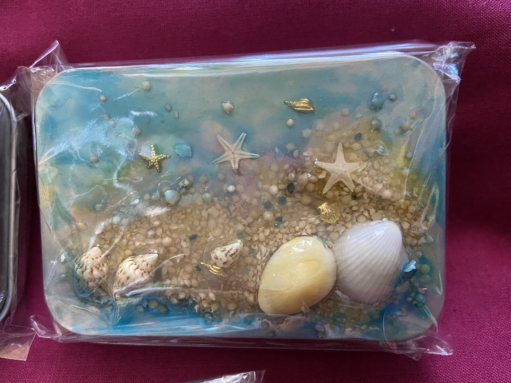 うみの貝殻小物入れ 缶ケース