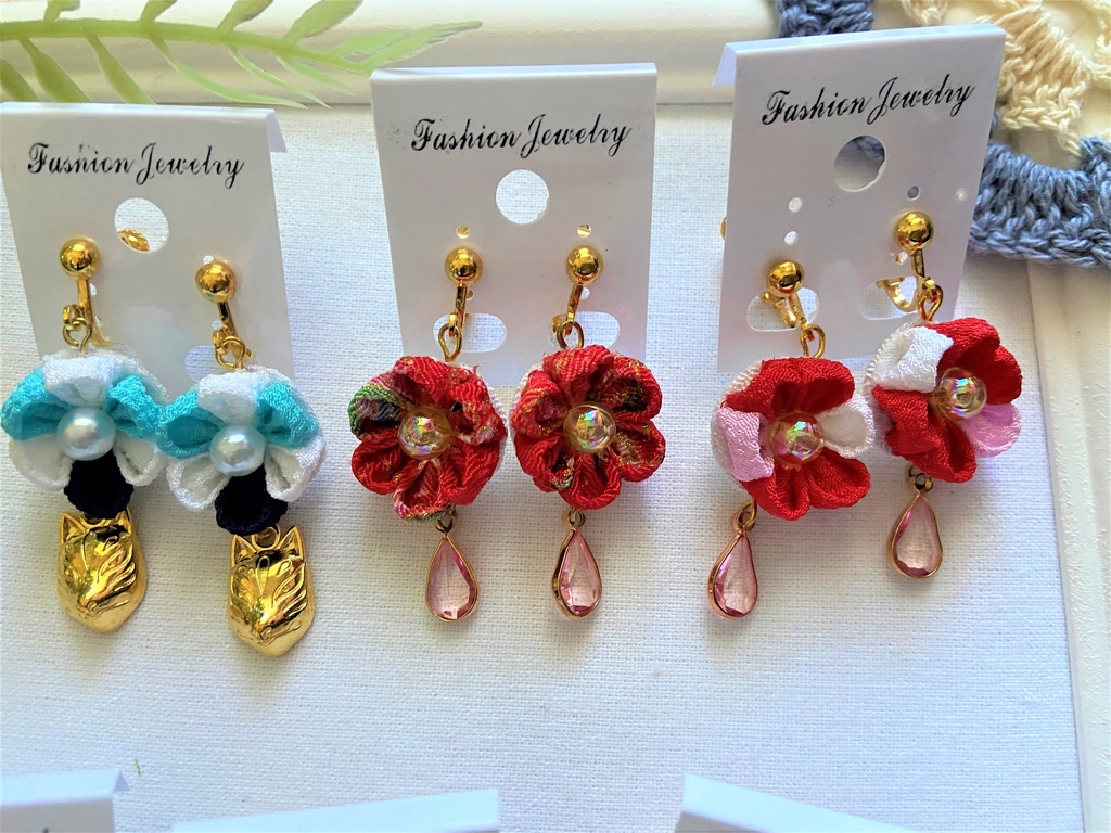 つまみ細工のお花のイヤリング⇔ピアス