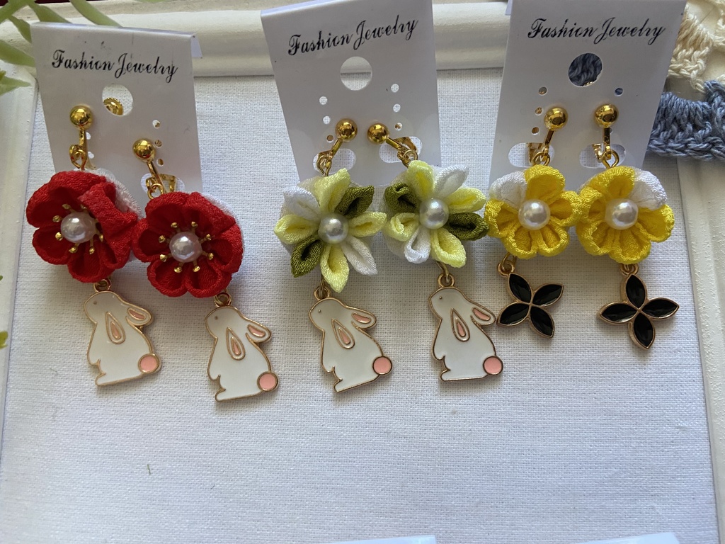 つまみ細工のお花イヤリング⇔ピアス3